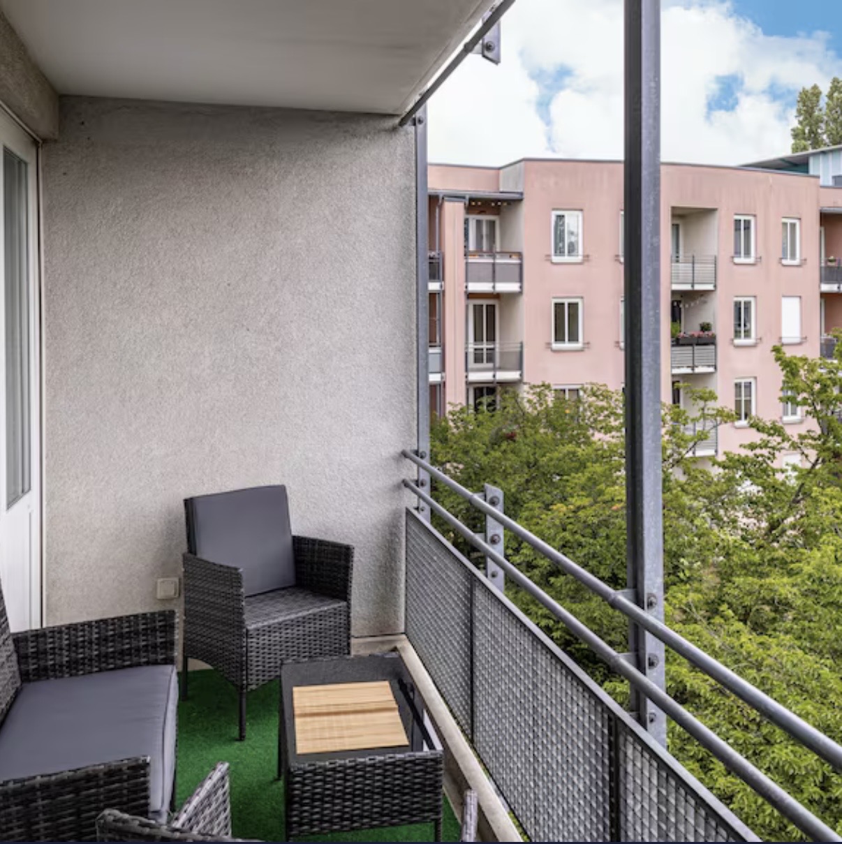 Wehrmathen New apartment in Schönefeld — photo 14